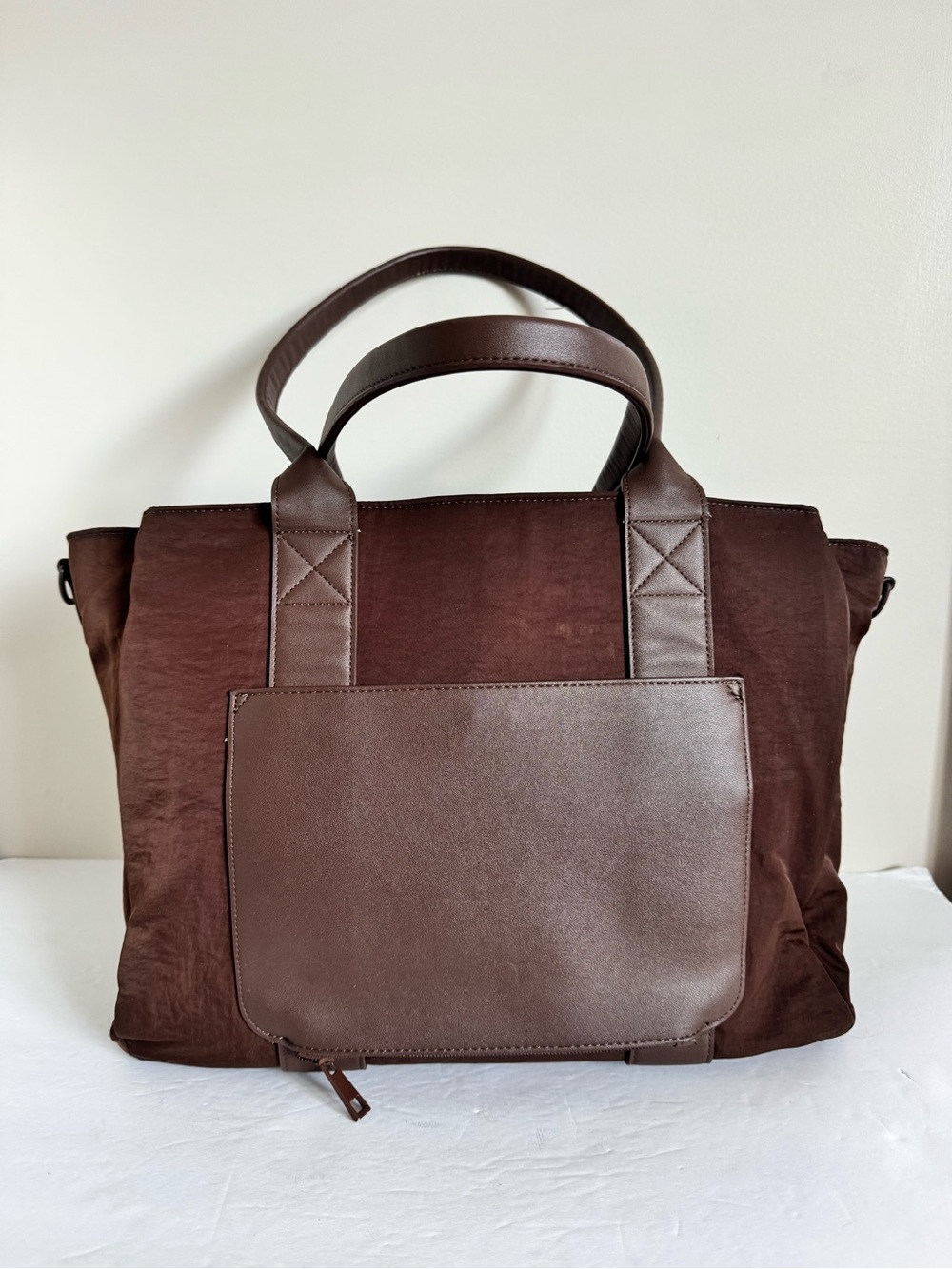 Poppy & Peonies Daily Tote in Espresso - Picture 10 of 16